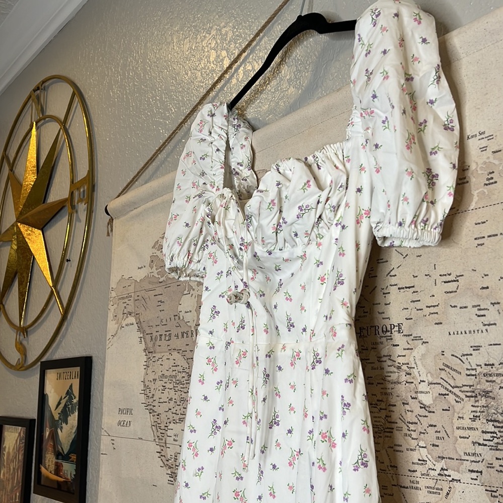 HOUSE OF CB 'Tallulah' White Floral Puff Sleeve Midi Dress NWOT - Picture 9 of 14